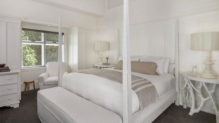 Farmhouse Inn & Restaurant Suite