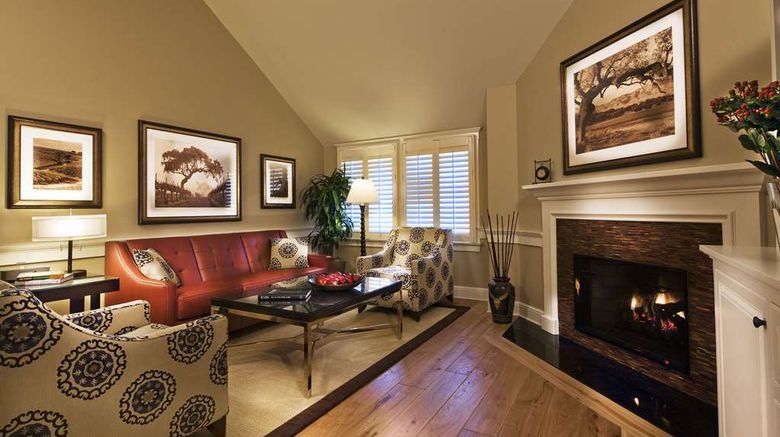 <b>Fess Parker's Wine Country Inn Room</b>. Images powered by <a href="https://iceportal.shijigroup.com/" title="IcePortal" target="_blank">IcePortal</a>.
