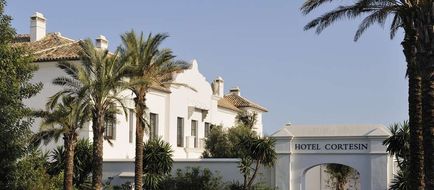 Hotel Finca Cortesin Exterior