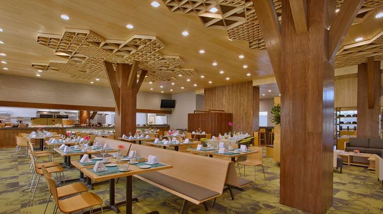 <b>Hotel Galeria Plaza Irapuato Restaurant</b>. Images powered by <a href="https://iceportal.shijigroup.com/" title="IcePortal" target="_blank">IcePortal</a>.
