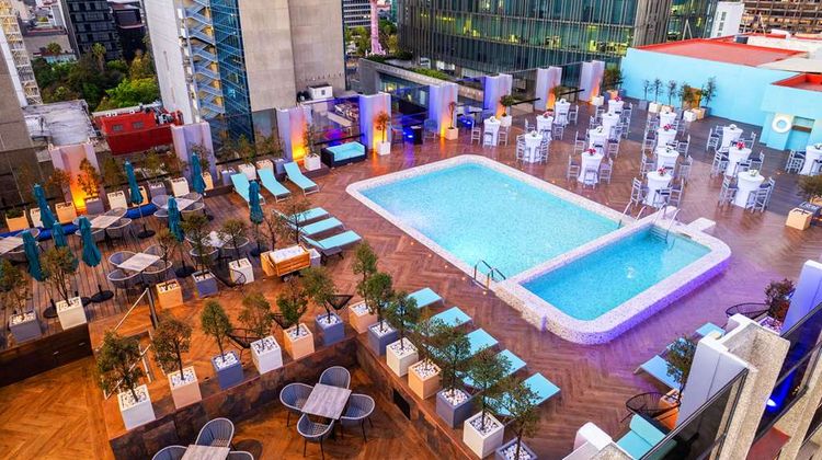 Hotel Galeria Plaza Reforma Pool