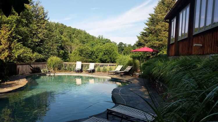 Glasbern Pool