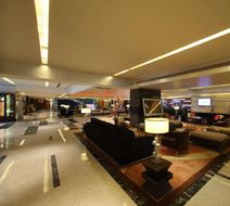 Gokulam Grand Hotel & Spa, Bangalore Lobby