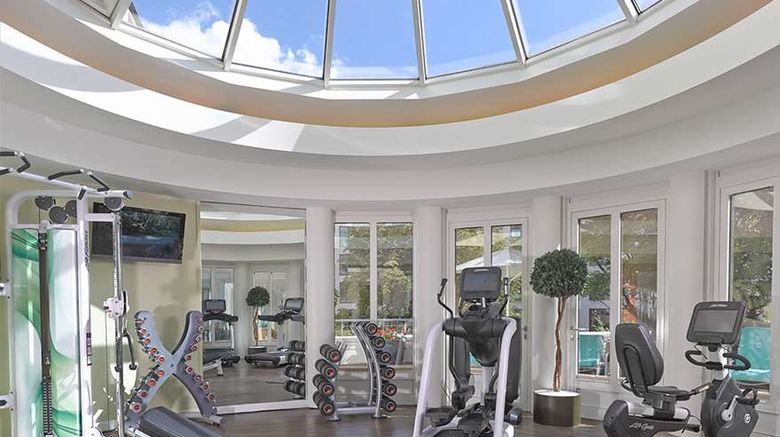 <b>Grand Elysee Hotel Hamburg Health</b>. Images powered by <a href="https://iceportal.shijigroup.com/" title="IcePortal" target="_blank">IcePortal</a>.