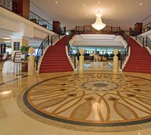 Grand Hotel Excelsior Lobby