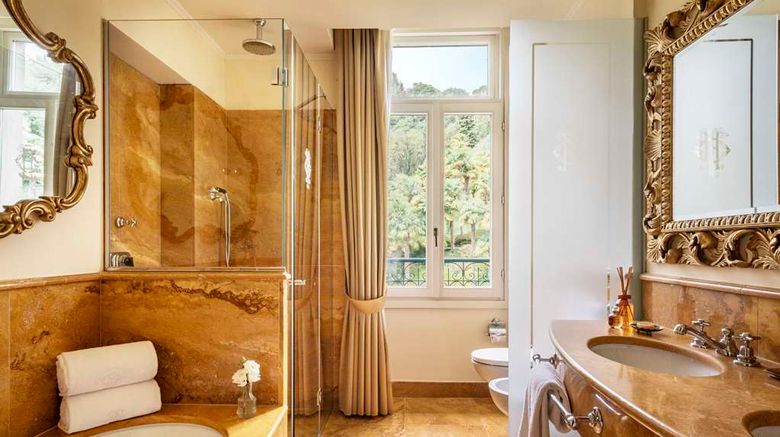 <b>Grand Hotel Tremezzo Room</b>. Images powered by <a href="https://iceportal.shijigroup.com/" title="IcePortal" target="_blank">IcePortal</a>.