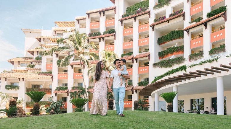 <b>Grand Velas Riviera Nayarit Pool</b>. Images powered by <a href="https://iceportal.shijigroup.com/" title="IcePortal" target="_blank">IcePortal</a>.
