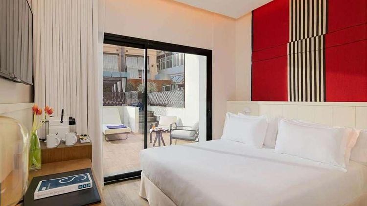 H10 Cubik Room