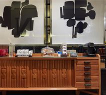 H10 Metropolitan Lobby