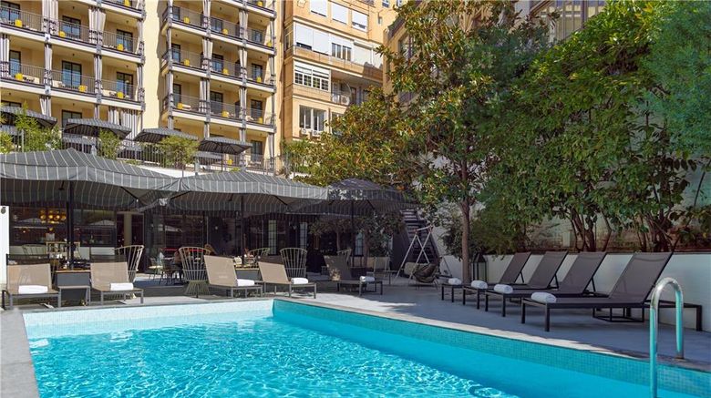 <b>H10 Metropolitan Pool</b>. Images powered by <a href=https://www.travelagewest.com/Hotels/Barcelona/