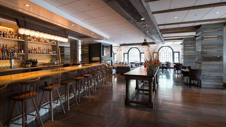 <b>Hanover Inn Dartmouth Restaurant</b>. Images powered by <a href="https://iceportal.shijigroup.com/" title="IcePortal" target="_blank">IcePortal</a>.