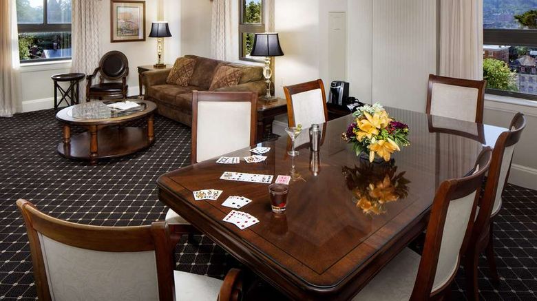 <b>Historic Hotel Bethlehem Suite</b>. Images powered by <a href="https://iceportal.shijigroup.com/" title="IcePortal" target="_blank">IcePortal</a>.