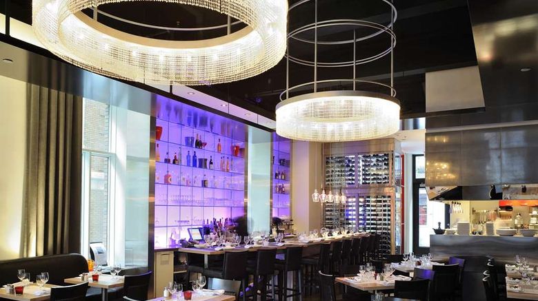 <b>HOTEL 71 Restaurant</b>. Images powered by <a href="https://iceportal.shijigroup.com/" title="IcePortal" target="_blank">IcePortal</a>.