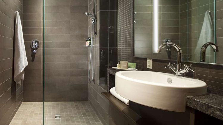 HOTEL 71 Room