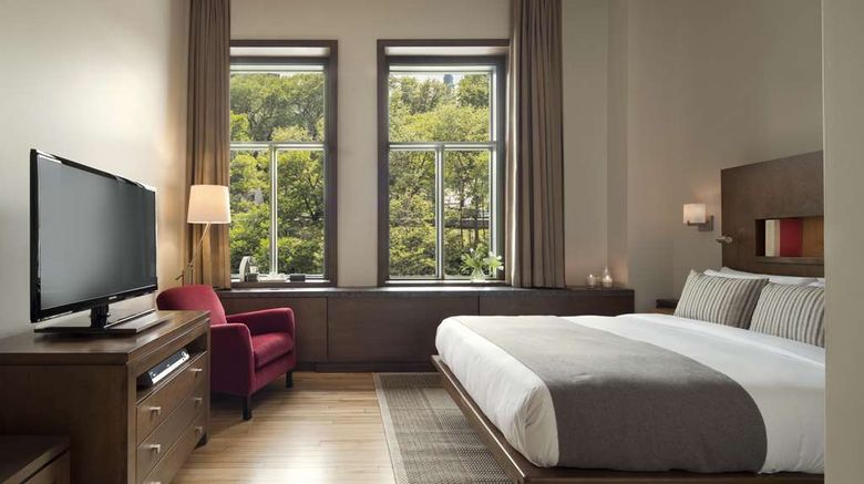 <b>HOTEL 71 Room</b>. Images powered by <a href="https://iceportal.shijigroup.com/" title="IcePortal" target="_blank">IcePortal</a>.