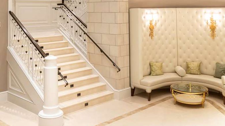 <b>Hotel Bennett Lobby</b>. Images powered by <a href="https://iceportal.shijigroup.com/" title="IcePortal" target="_blank">IcePortal</a>.
