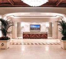 Hotel Bennett Lobby