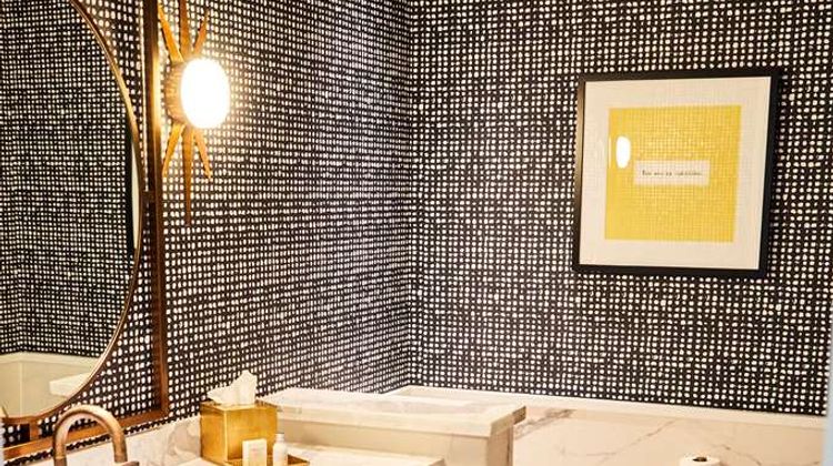 Hotel Californian Room
