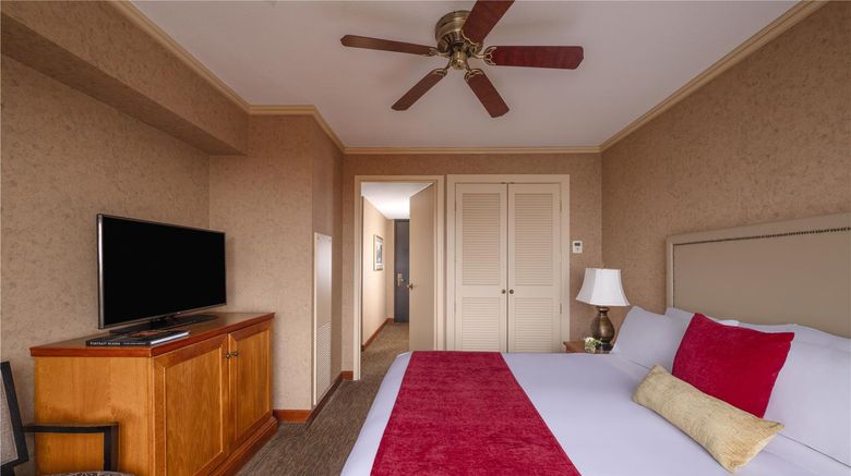 <b>Hotel Captain Cook Suite</b>. Images powered by <a href="https://iceportal.shijigroup.com/" title="IcePortal" target="_blank">IcePortal</a>.