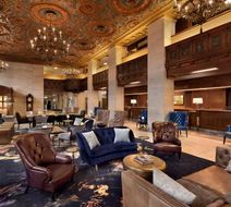 HOTEL DU PONT Lobby