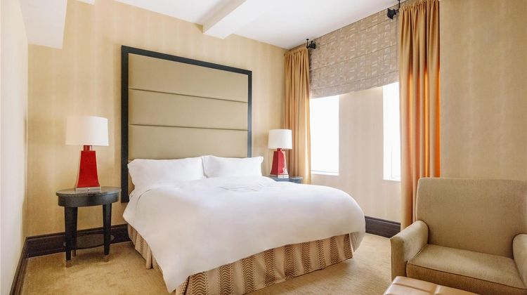 HOTEL DU PONT Room