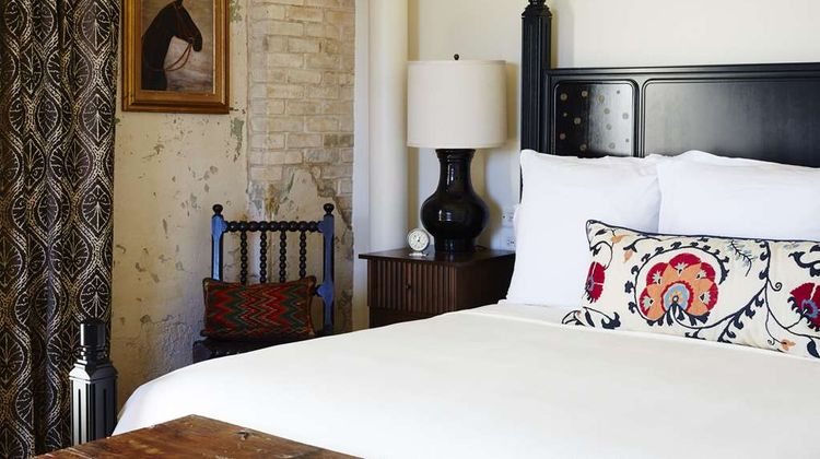Hotel Emma Room