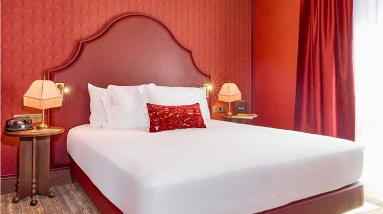 <b>Hotel Espana Room</b>. Images powered by <a href="https://iceportal.shijigroup.com/" title="IcePortal" target="_blank">IcePortal</a>.