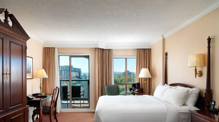 Hotel Grand Pacific Room