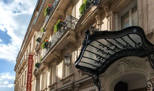 Hotel Mayfair Paris Exterior