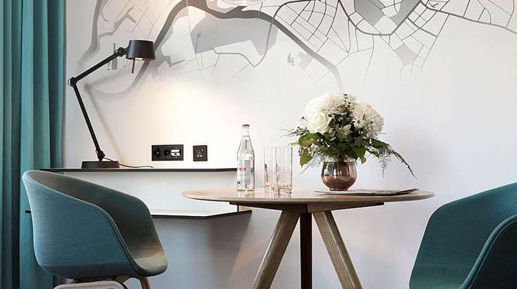 Hotel Metropole Geneva Suite