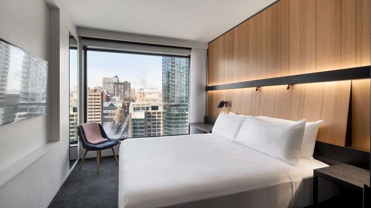 Hotel Monville Room
