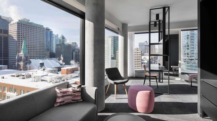 Hotel Monville Suite