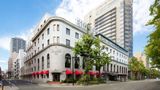 Hotel New Grand Exterior