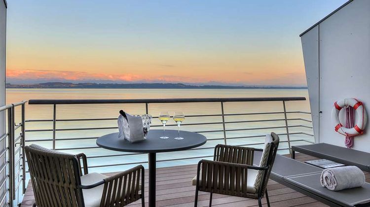 Hotel Palafitte Neuchatel Beach