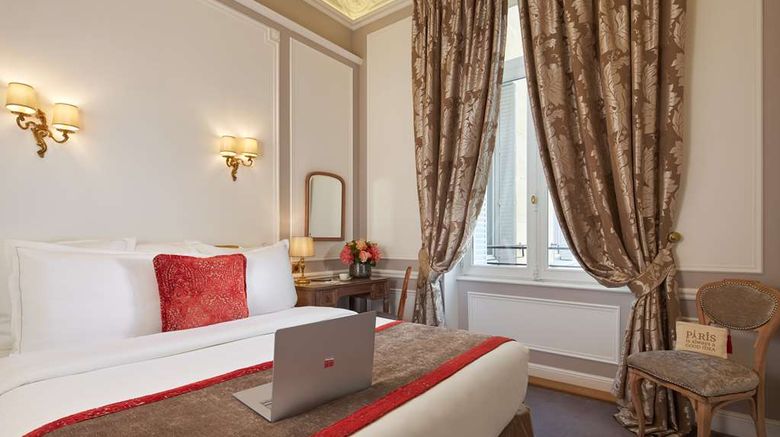 <b>Hotel Regina, Paris Room</b>. Images powered by <a href="https://iceportal.shijigroup.com/" title="IcePortal" target="_blank">IcePortal</a>.