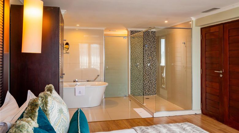 <b>Sea Cliff Court Apartments Suite</b>. Images powered by <a href="https://iceportal.shijigroup.com/" title="IcePortal" target="_blank">IcePortal</a>.