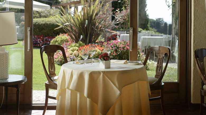 <b>Hotel Villa Cipriani Restaurant</b>. Images powered by <a href="https://iceportal.shijigroup.com/" title="IcePortal" target="_blank">IcePortal</a>.