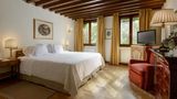 Hotel Villa Cipriani Room
