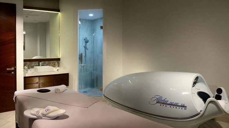 HS HOTSSON Hotel Irapuato Room