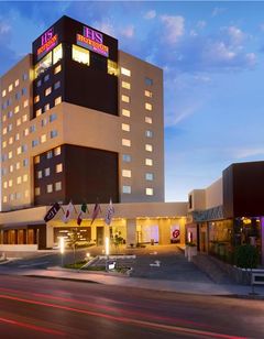 HS HOTSSON Hotel Irapuato