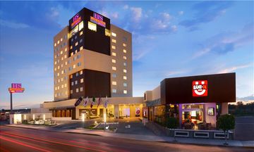 HS HOTSSON Hotel Irapuato