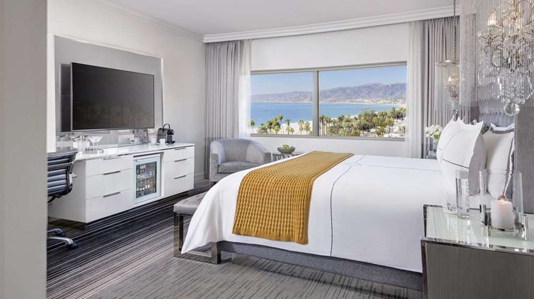 <b>The Huntley Hotel Santa Monica Beach Room</b>. Images powered by <a href="https://iceportal.shijigroup.com/" title="IcePortal" target="_blank">IcePortal</a>.