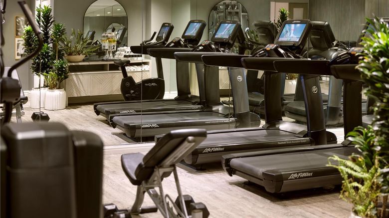<b>The Huntley Hotel Santa Monica Beach Health</b>. Images powered by <a href="https://iceportal.shijigroup.com/" title="IcePortal" target="_blank">IcePortal</a>.