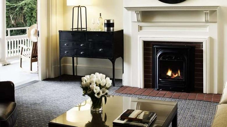 <b>The Inn at the Presidio Lobby</b>. Images powered by <a href="https://iceportal.shijigroup.com/" title="IcePortal" target="_blank">IcePortal</a>.