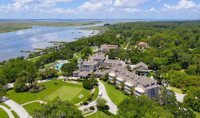 Jekyll Island Club Resort Exterior