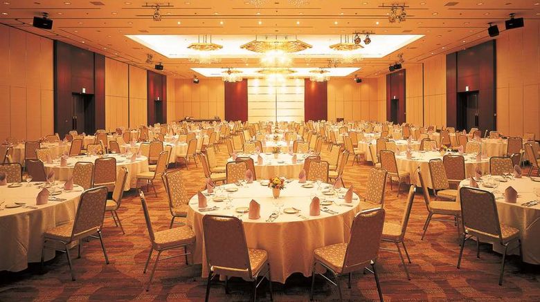 <b>Kanazawa Excel Hotel Tokyu Restaurant</b>. Images powered by <a href="https://iceportal.shijigroup.com/" title="IcePortal" target="_blank">IcePortal</a>.