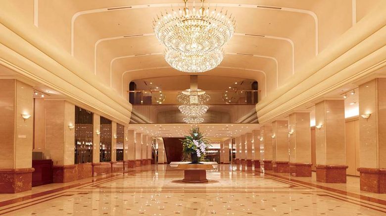 <b>Keio Plaza Hotel Tokyo Lobby</b>. Images powered by <a href="https://iceportal.shijigroup.com/" title="IcePortal" target="_blank">IcePortal</a>.