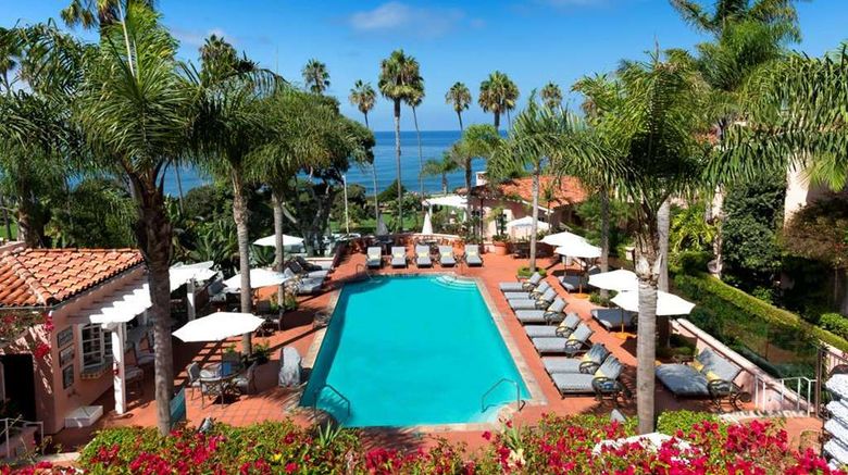 <b>La Valencia Hotel Pool</b>. Images powered by <a href="https://iceportal.shijigroup.com/" title="IcePortal" target="_blank">IcePortal</a>.