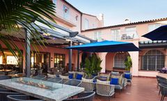 La Valencia Hotel