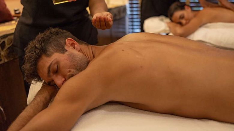 <b>Las Brisas Acapulco Spa</b>. Images powered by <a href="https://iceportal.shijigroup.com/" title="IcePortal" target="_blank">IcePortal</a>.